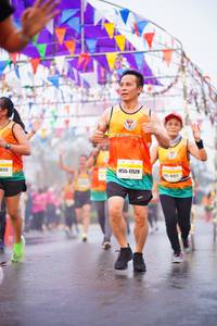 BIB: 17529, 0513
                            <button type="button" onclick="openModal(9946928)" class="btn btn-primary btn-sm float-right btn-popup" data-toggle="modal" data-target=".modal-high-quality">
                        <i class="fas fa-shopping-cart"></i> Add to Cart
                    </button>
                                            <button type="button" onclick="isThisMe(9946928, true)" class="btn btn-success btn-sm float-right btn-popup btn-isme hidden" data-toggle="tooltip" data-placement="bottom" title="นี่คือรูปของคุณใช่ไหม คลิกที่นี่เพื่อเอาเข้าอัลบั้ม">
                        <i class="fas fa-plus"></i> Add to album
                    </button>
                    <button type="button" onclick="isThisMe(9946928, false)" class="btn btn-warning btn-sm float-right btn-popup btn-isnotme hidden">
                        <i class="fas fa-ban"></i> Remove from album
                    </button>